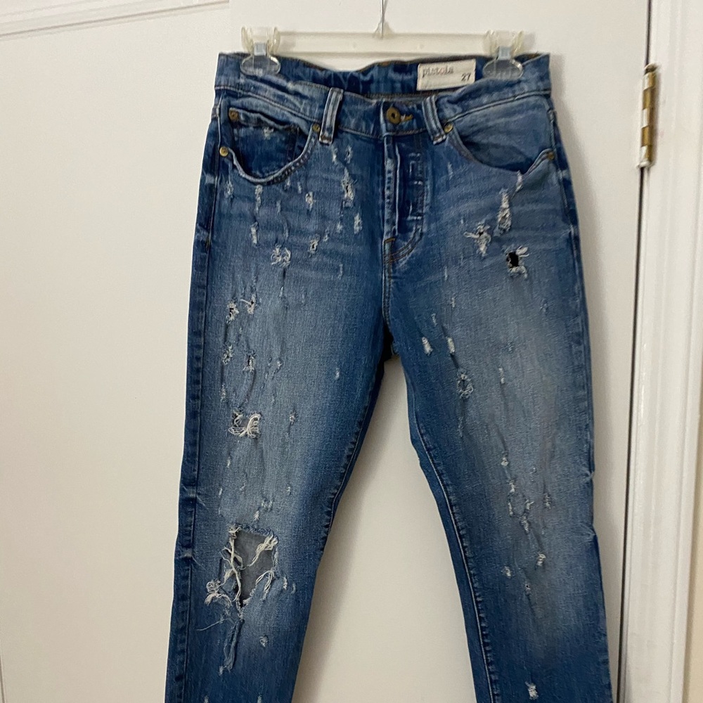 Ripped boyfriend jeans